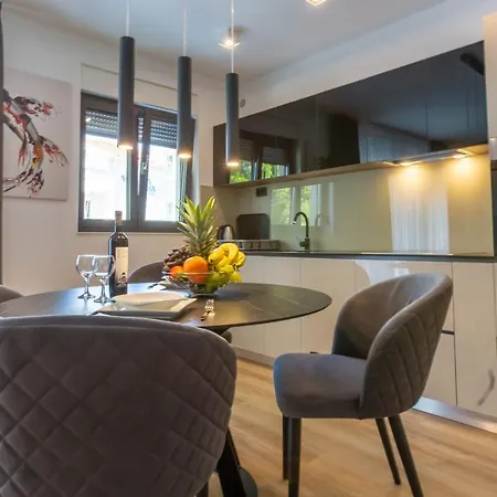 Braga A7 Baška Voda